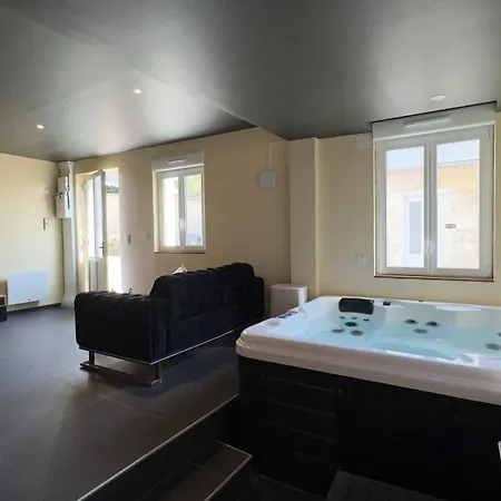 Magnifique Loveroom Avec Sauna, Et Cinemaroom Fontenoy (Aisne)
